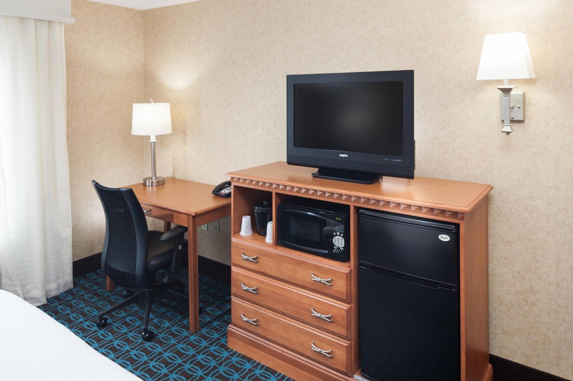 Fairfield Inn & Suites Jacksonville Butler Boulevard Dış mekan fotoğraf