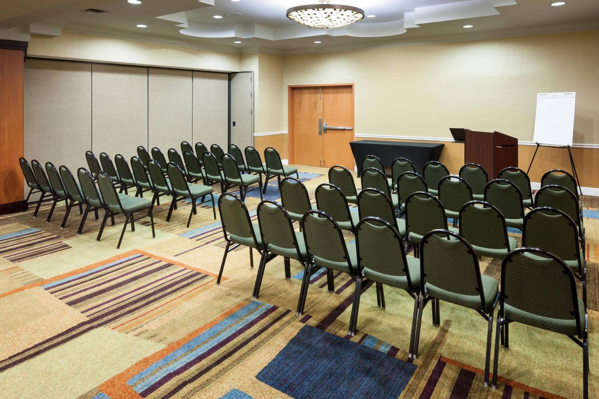 Fairfield Inn & Suites Jacksonville Butler Boulevard Dış mekan fotoğraf